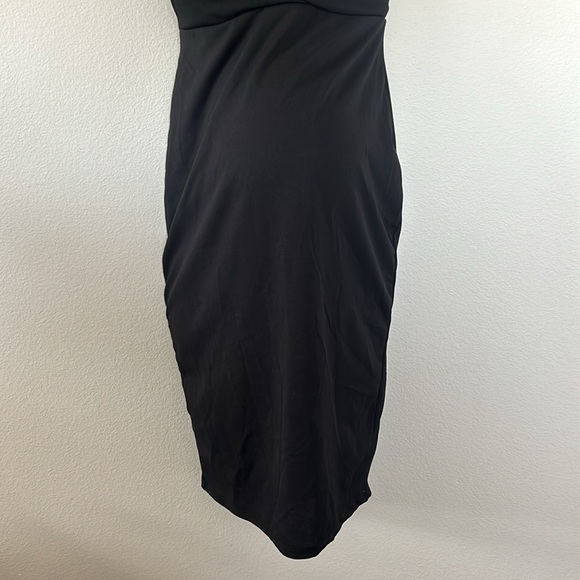 PinkBlush Black Off Shoulder Sweetheart Neckline
Maternity Fitted Mini Dress - Picture 6 of 11
